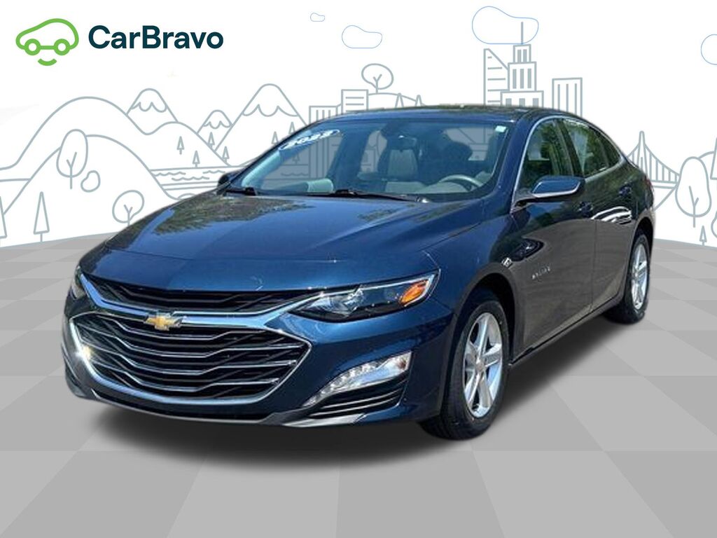 2022 Chevrolet Malibu LT — photo 1 of 6