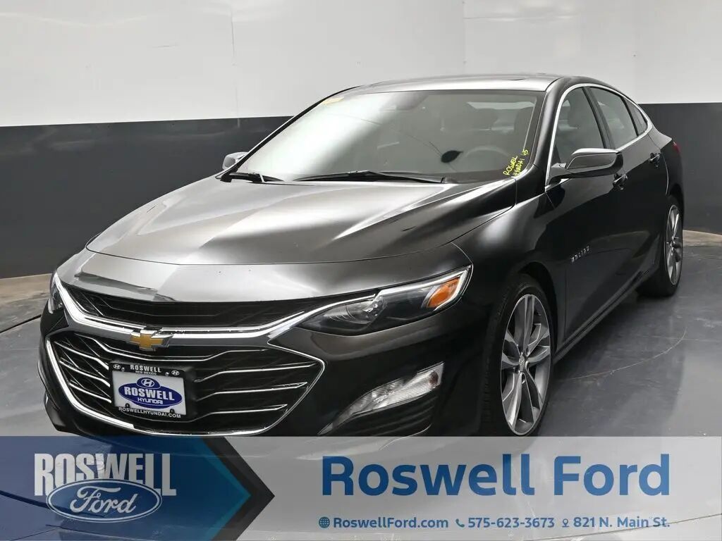 2023 Chevrolet Malibu LT — photo 1 of 26