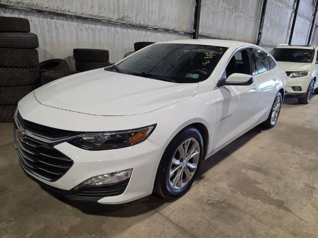 2023 Chevrolet Malibu LT — photo 1 of 47