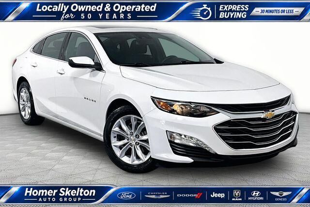 2023 Chevrolet Malibu LT — photo 1 of 13