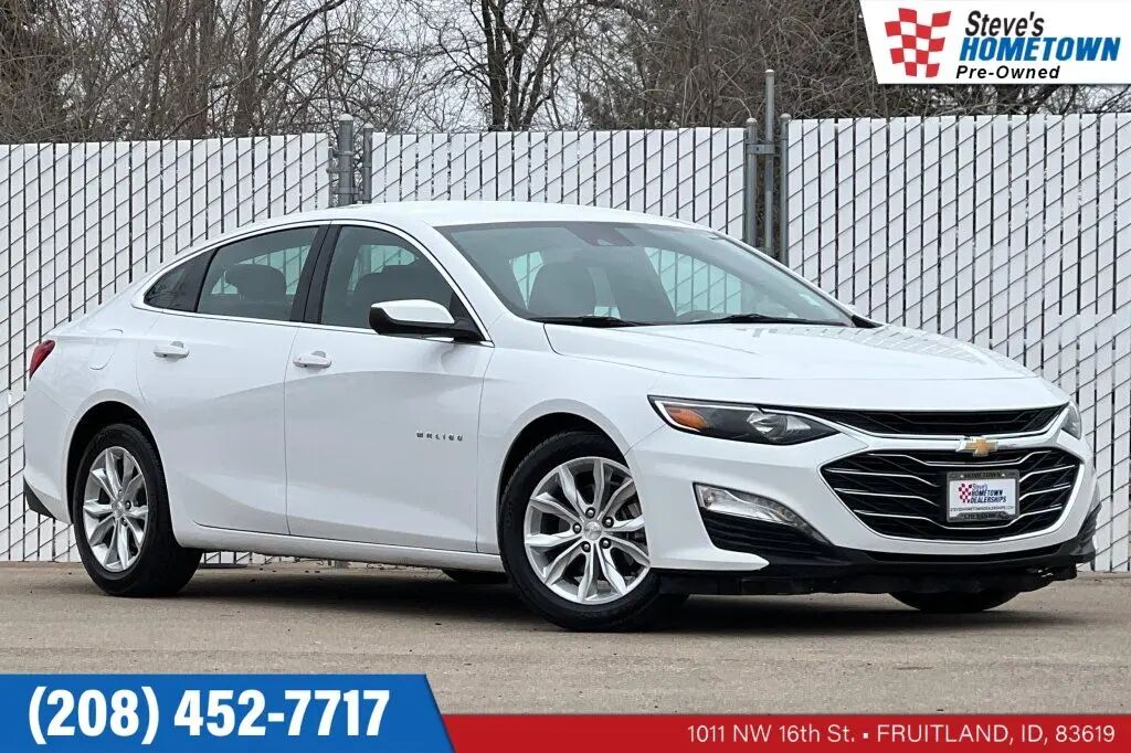 2024 Chevrolet Malibu LT — photo 1 of 13