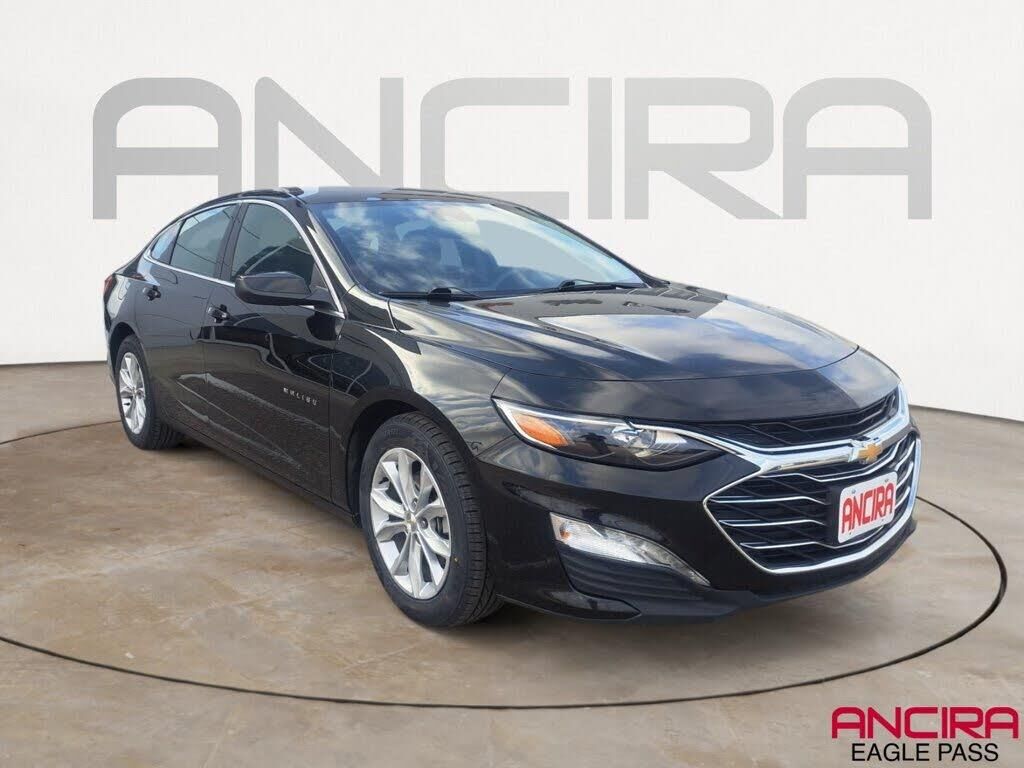 2025 Chevrolet Malibu LT — photo 1 of 1