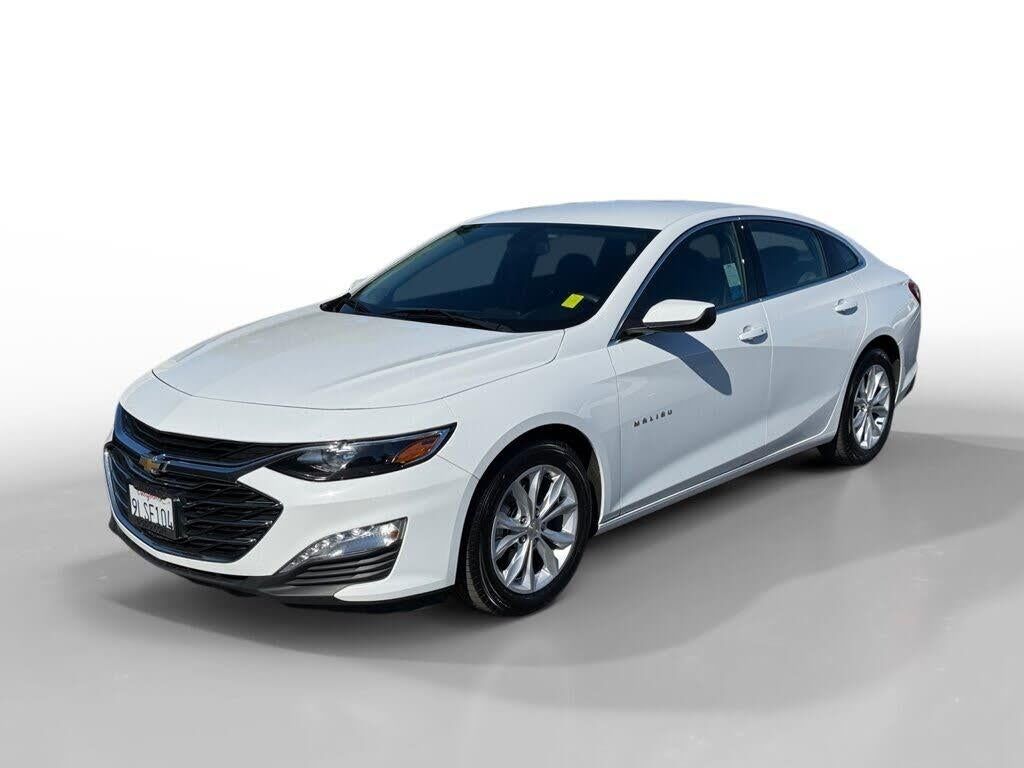 2022 Chevrolet Malibu LT — photo 1 of 1