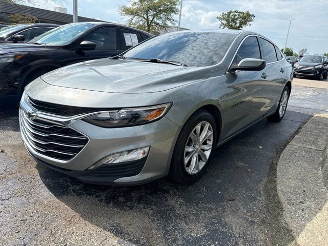 2023 Chevrolet Malibu LT — photo 1 of 1