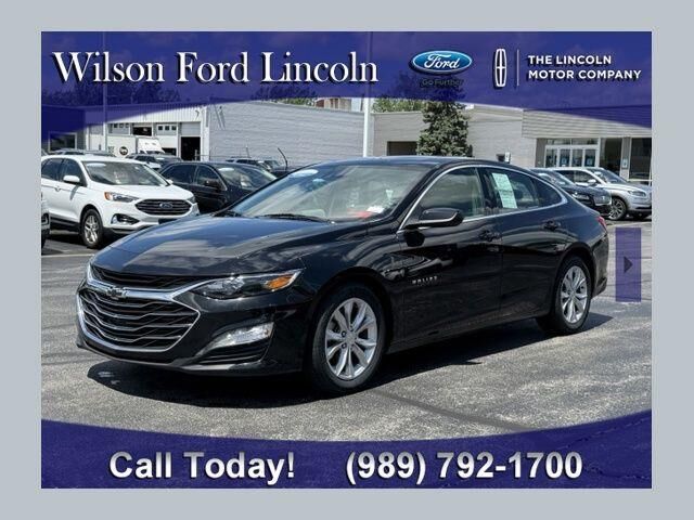 2024 Chevrolet Malibu LT — photo 1 of 13