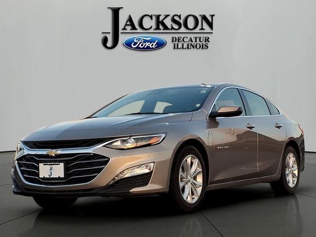 2025 Chevrolet Malibu LT — photo 1 of 39