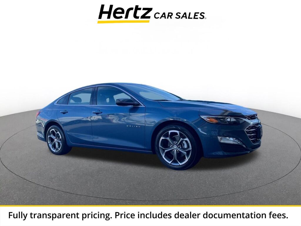 2024 Chevrolet Malibu LT — photo 1 of 13