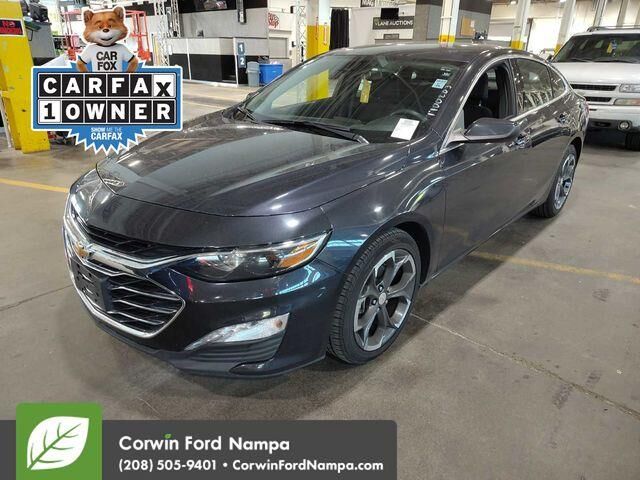 2023 Chevrolet Malibu LT — photo 1 of 28