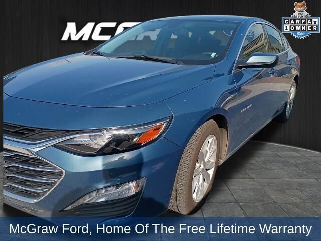 2024 Chevrolet Malibu LT — photo 1 of 11