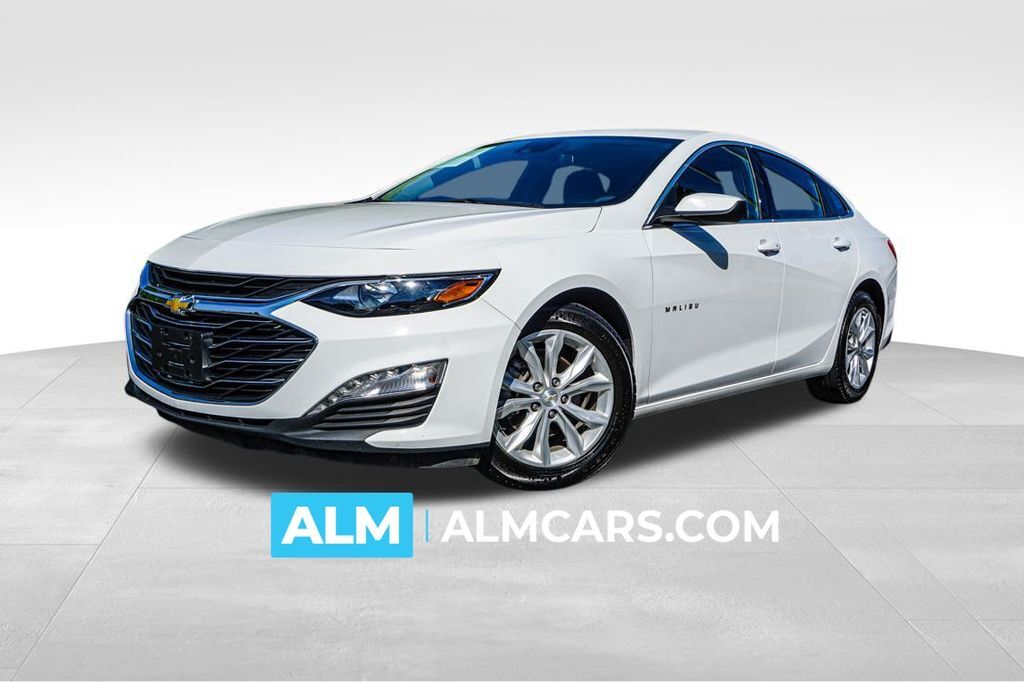 2024 Chevrolet Malibu LT — photo 1 of 16