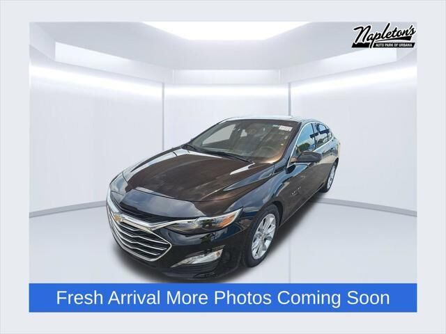 2024 Chevrolet Malibu LT — photo 1 of 32