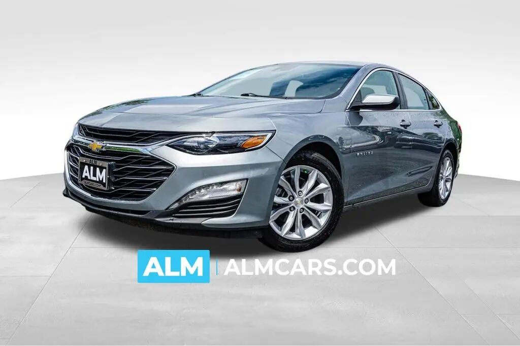 2024 Chevrolet Malibu LT — photo 1 of 11