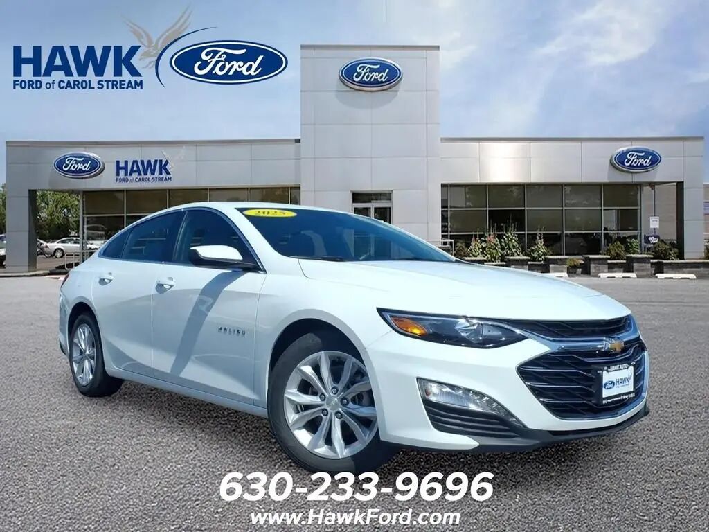 2025 Chevrolet Malibu LT — photo 1 of 79