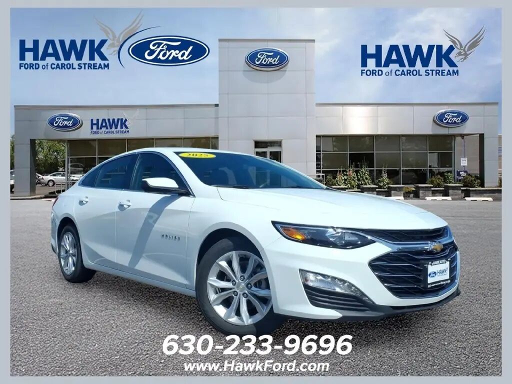 2025 Chevrolet Malibu LT — photo 1 of 13