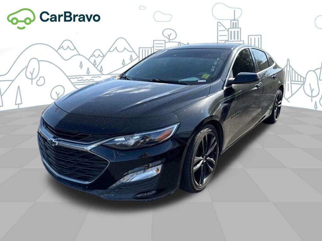2022 Chevrolet Malibu LT — photo 1 of 2