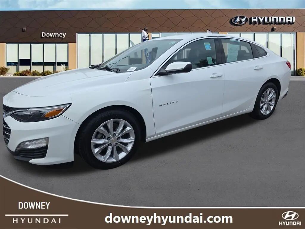 2023 Chevrolet Malibu LT — photo 1 of 1