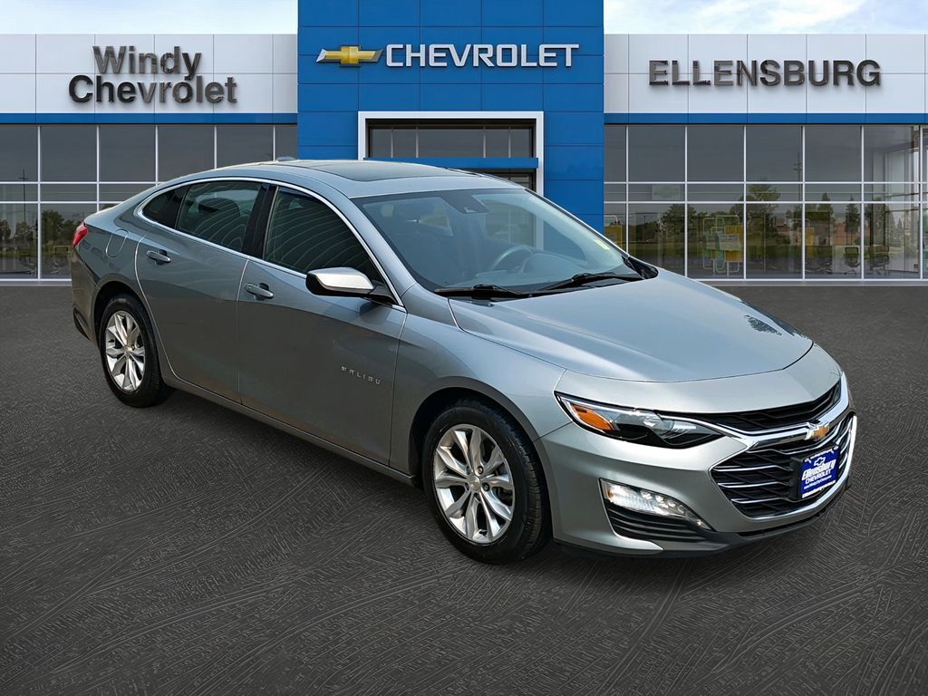 2023 Chevrolet Malibu — photo 1 of 13