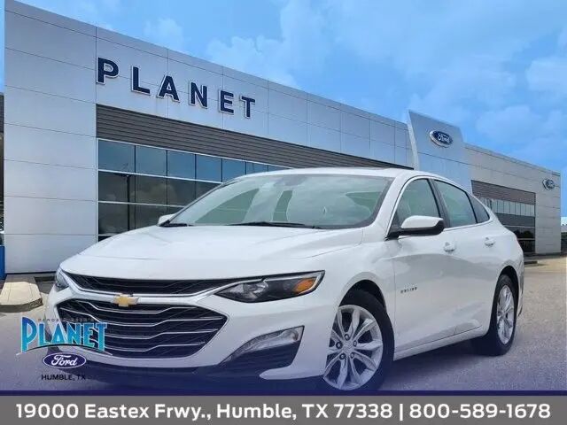 2024 Chevrolet Malibu LT — photo 1 of 43