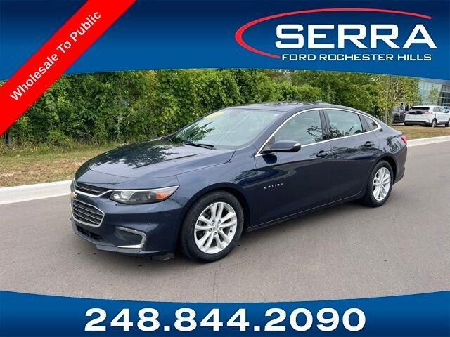 2016 Chevrolet Malibu LT — photo 1 of 13