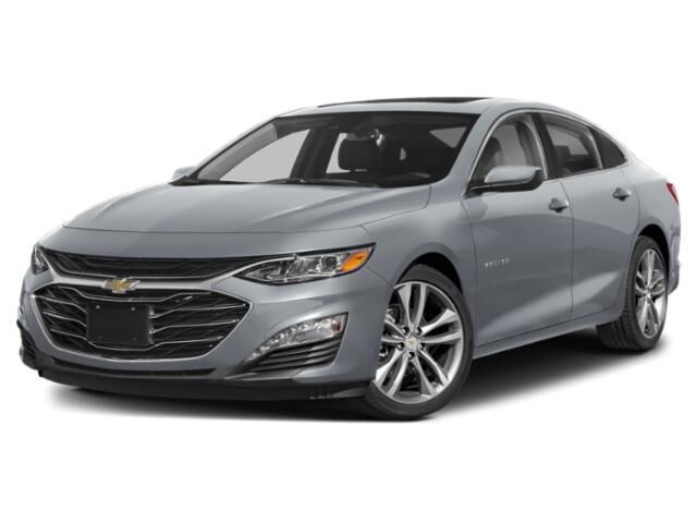 2024 Chevrolet Malibu LT — photo 1 of 13