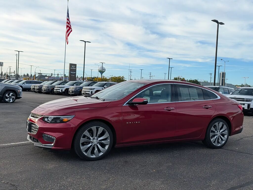 2018 Chevrolet Malibu Premier — photo 1 of 13