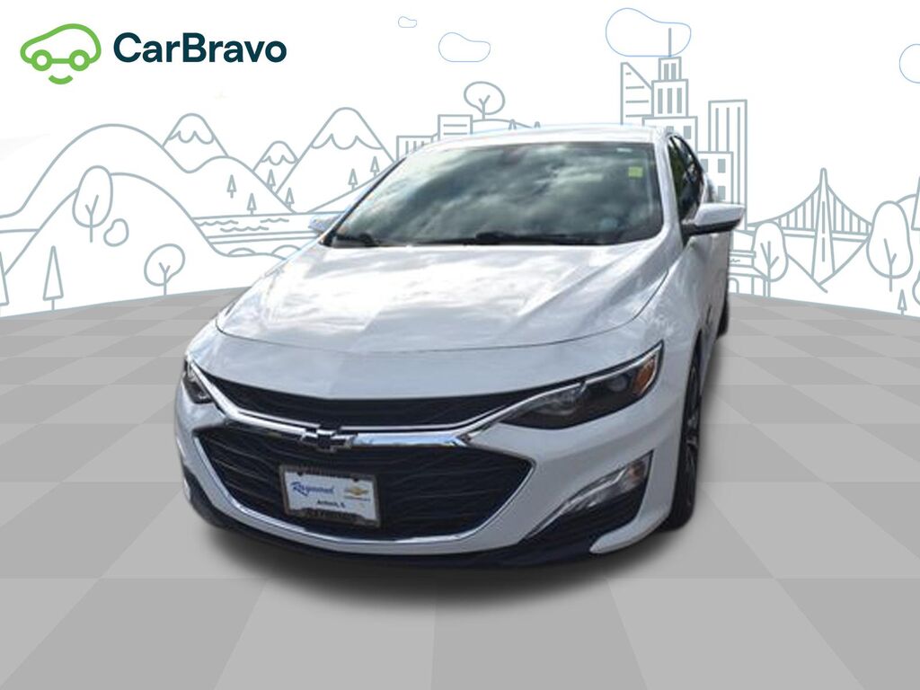 2020 Chevrolet Malibu RS — photo 1 of 6