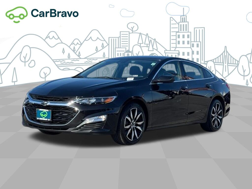 2025 Chevrolet Malibu RS — photo 1 of 5