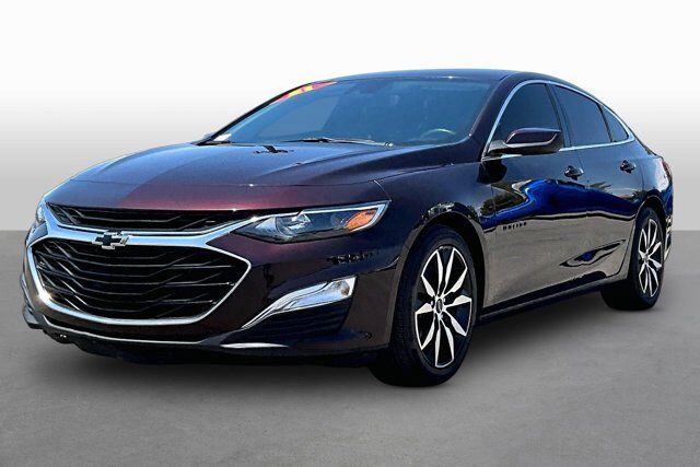 2021 Chevrolet Malibu RS — photo 1 of 13