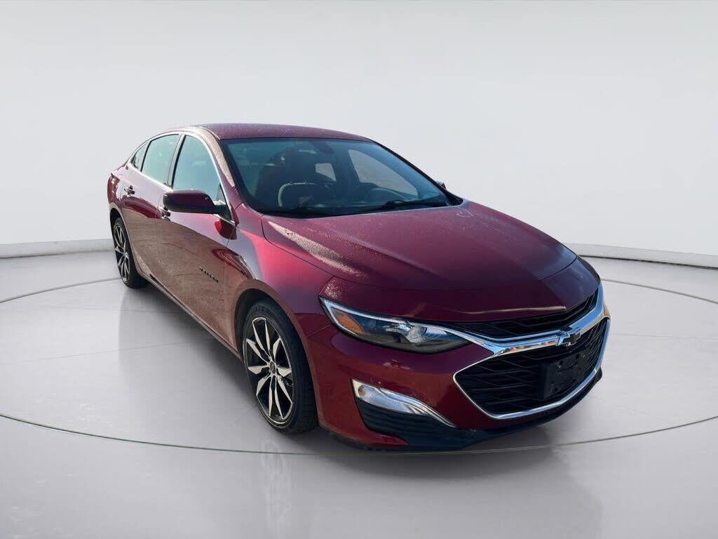 2020 Chevrolet Malibu RS — photo 1 of 14