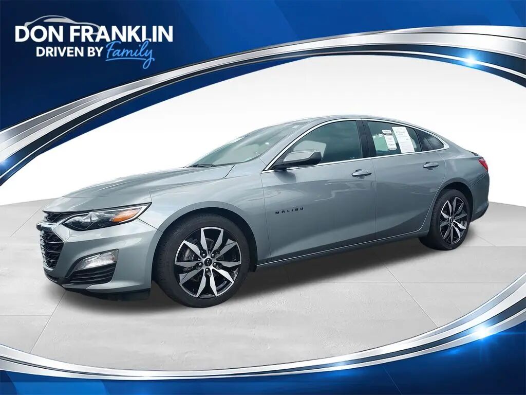 2024 Chevrolet Malibu RS — photo 1 of 30