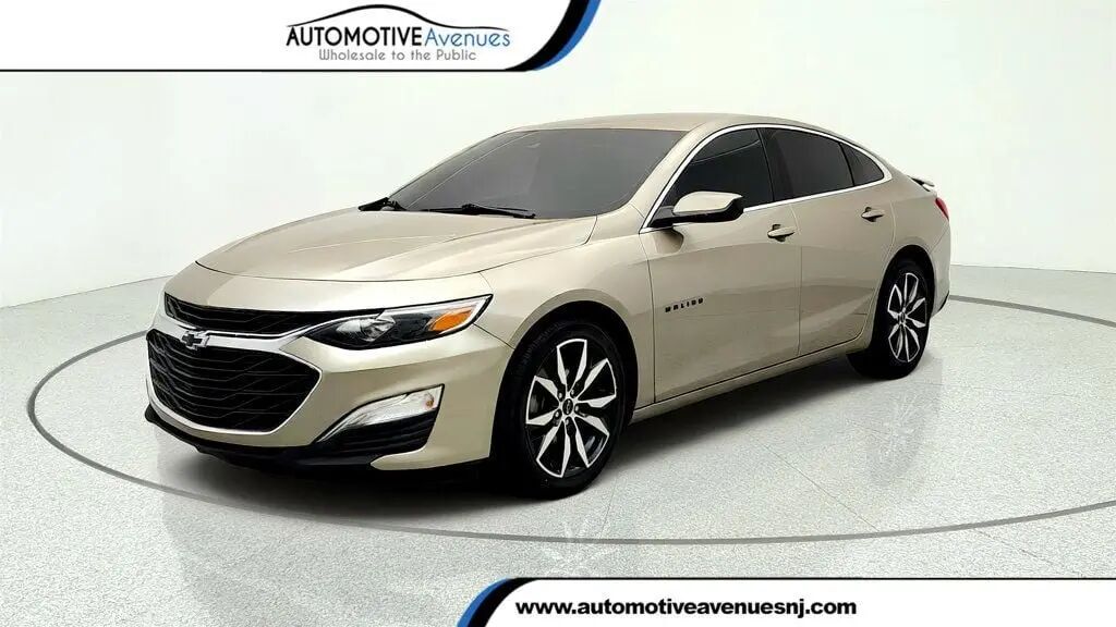 2024 Chevrolet Malibu RS — photo 1 of 26