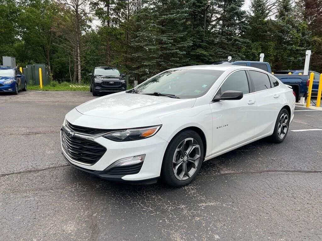 2019 Chevrolet Malibu RS — photo 1 of 1