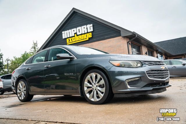 2017 Chevrolet Malibu Premier — photo 1 of 13