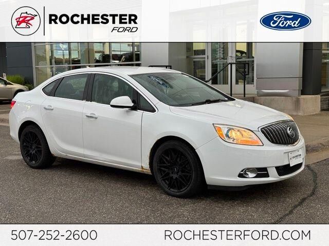 2014 Buick Verano Base — photo 1 of 2