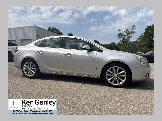 2013 Buick Verano Base — photo 1 of 2