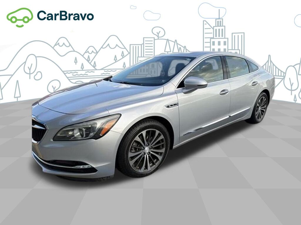2017 Buick LaCrosse Essence — photo 1 of 6