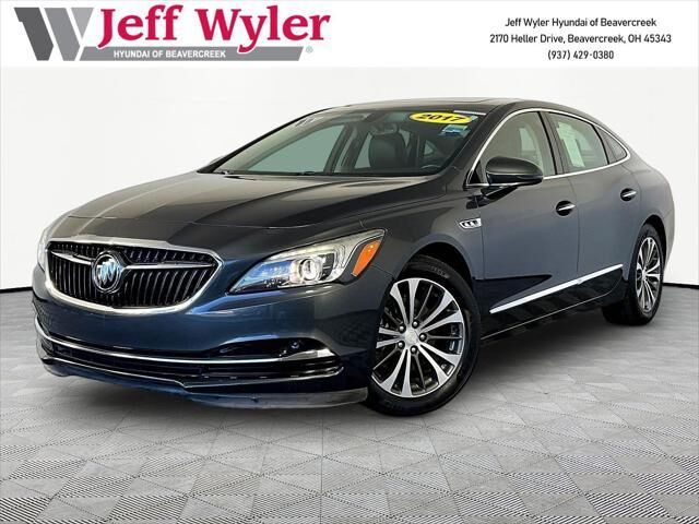 2017 Buick LaCrosse Essence — photo 1 of 13