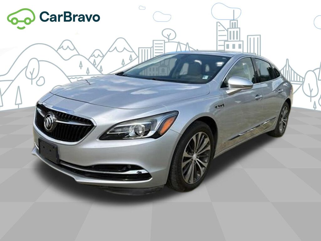 2017 Buick LaCrosse Essence — photo 1 of 6
