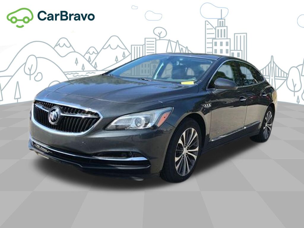 2017 Buick LaCrosse Essence — photo 1 of 6