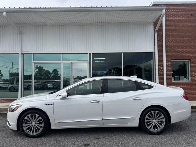 2017 Buick LaCrosse Premium — photo 1 of 3