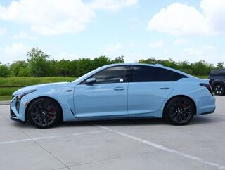 2025 Cadillac CT5-V — photo 1 of 6