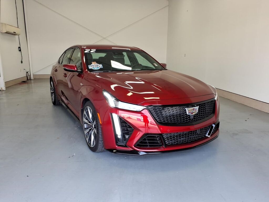 2022 Cadillac CT5-V — photo 1 of 7