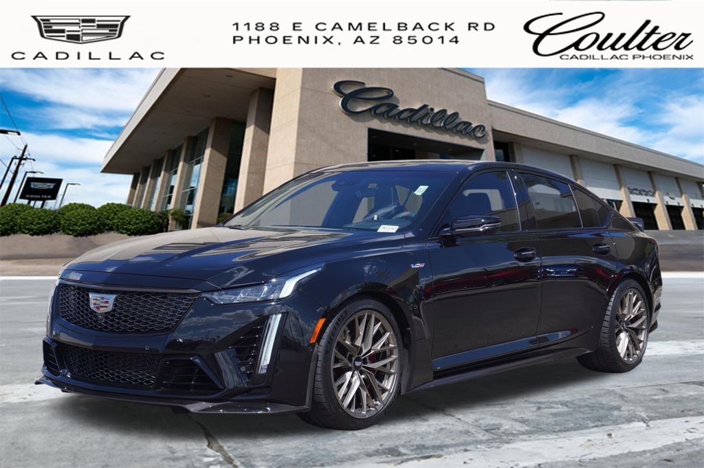2022 Cadillac CT5-V — photo 1 of 7