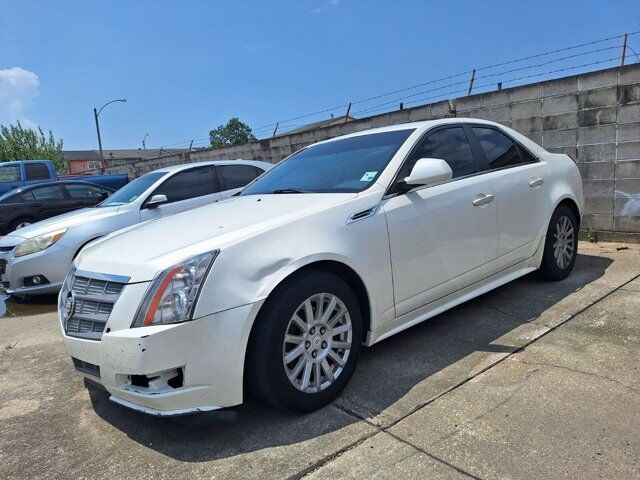 2010 Cadillac CTS Sedan Base — photo 1 of 1