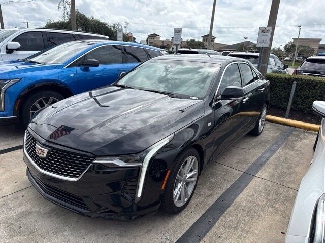 2025 Cadillac CT4