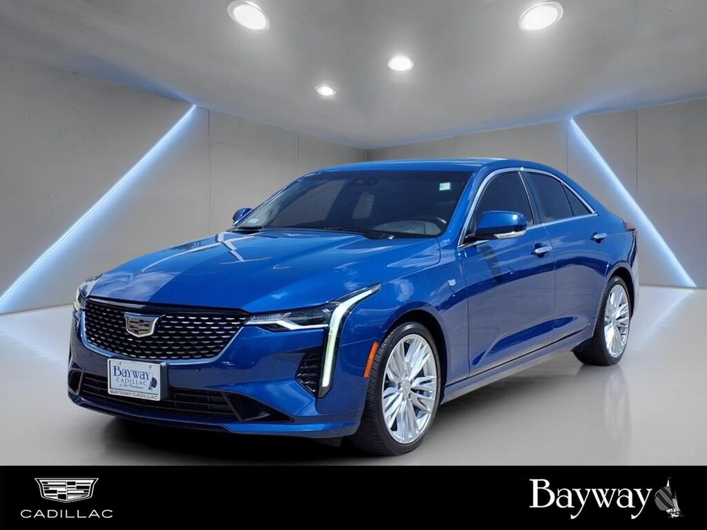 2023 Cadillac CT4 — photo 1 of 6