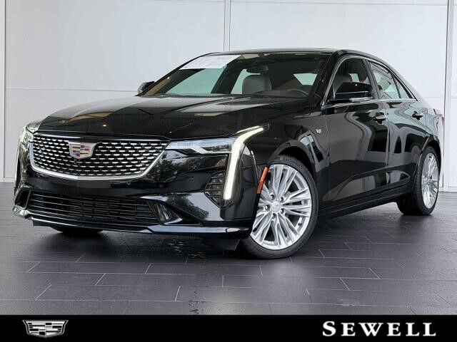 2025 Cadillac CT4