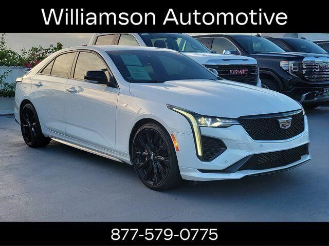 2023 Cadillac CT4 — photo 1 of 7