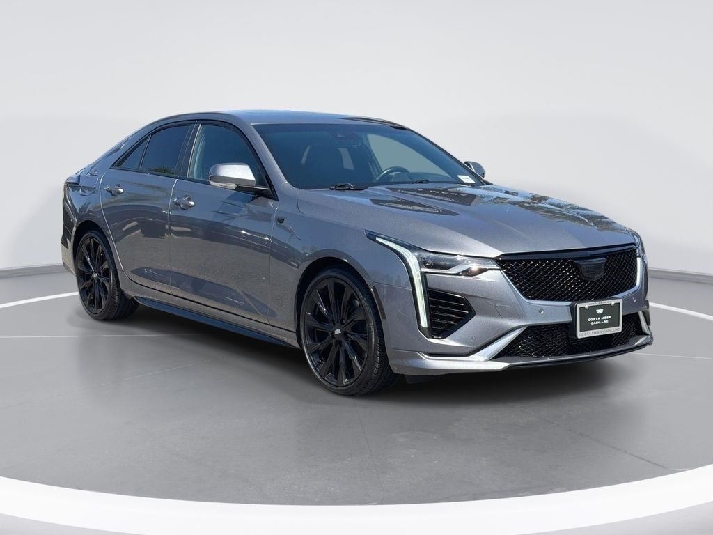 2022 Cadillac CT4 — photo 1 of 7