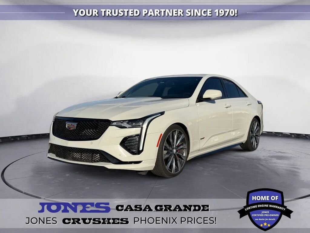 2022 Cadillac CT4-V Base — photo 1 of 13